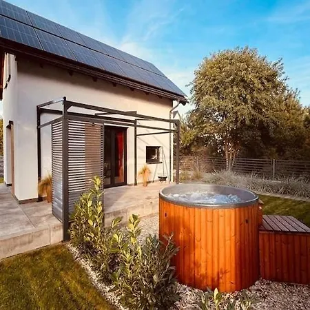 With Jacuzzi, For 4 People