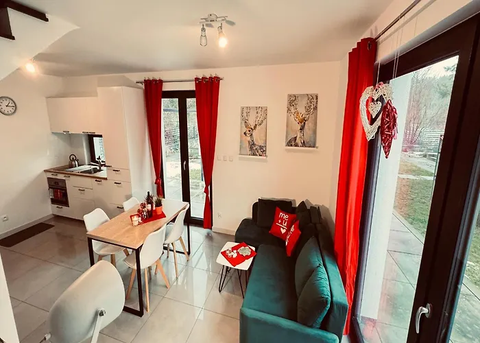 With Jacuzzi, For 4 People Dom wakacyjny Rozewie