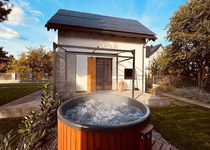 Dom wakacyjny With Jacuzzi, For 4 People *